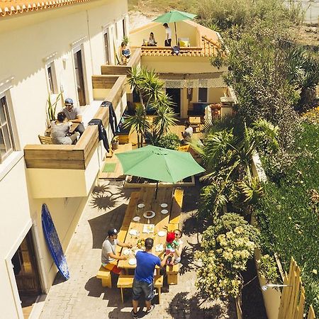 Cliff Surf House Hostel Санта Круз Екстериор снимка