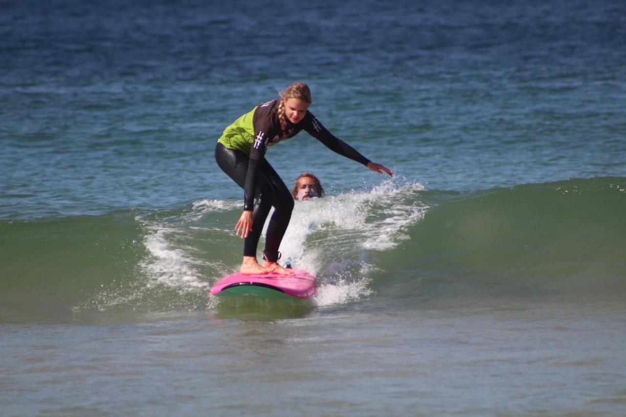 Cliff Surf House Hostel Санта Круз Екстериор снимка